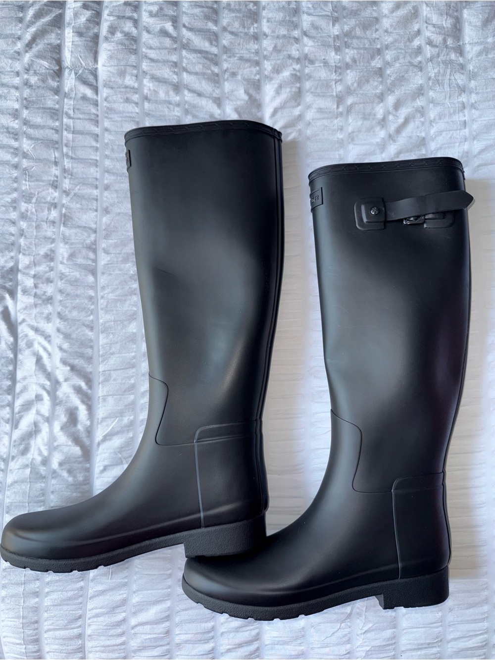 Hunter Waterproof Women's Tall Rain Boots Size 8 NEW !